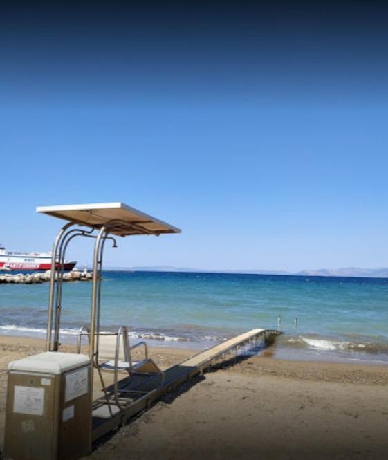 Honeybee 1 - Sunny Studio In The Center Of Rafina Екстериор снимка